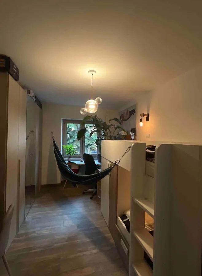 Homestay Luce B&B Shared Apartment Near The Station Tirano