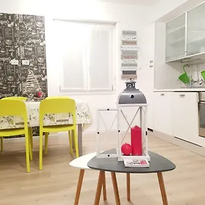 Apartment Le Stanze Del Trenino Rosso, Tirano
